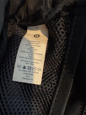 lululemon athletica Black Mesh Pencil Case / makeup case